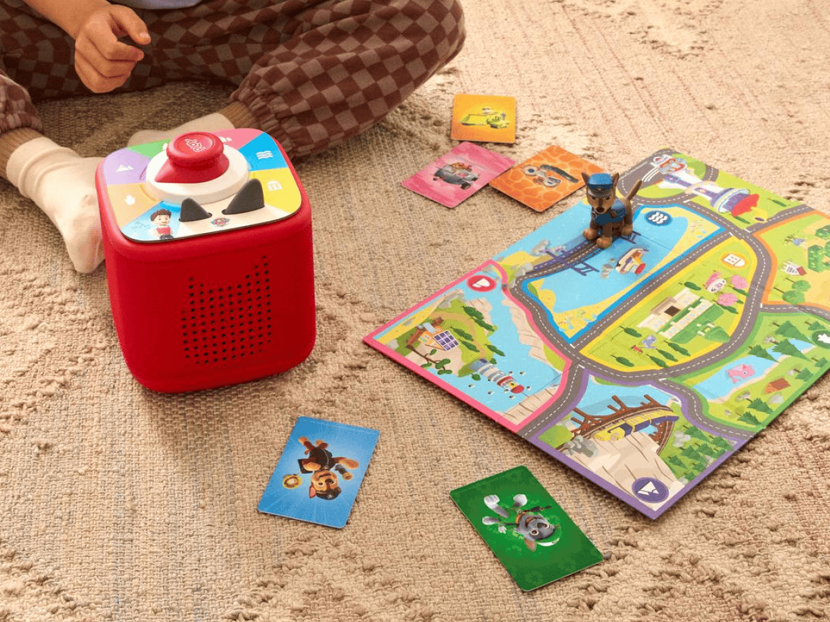 PAW Patrol: Chase Toniebox 2 Play Set - Sunset Red - Image 6